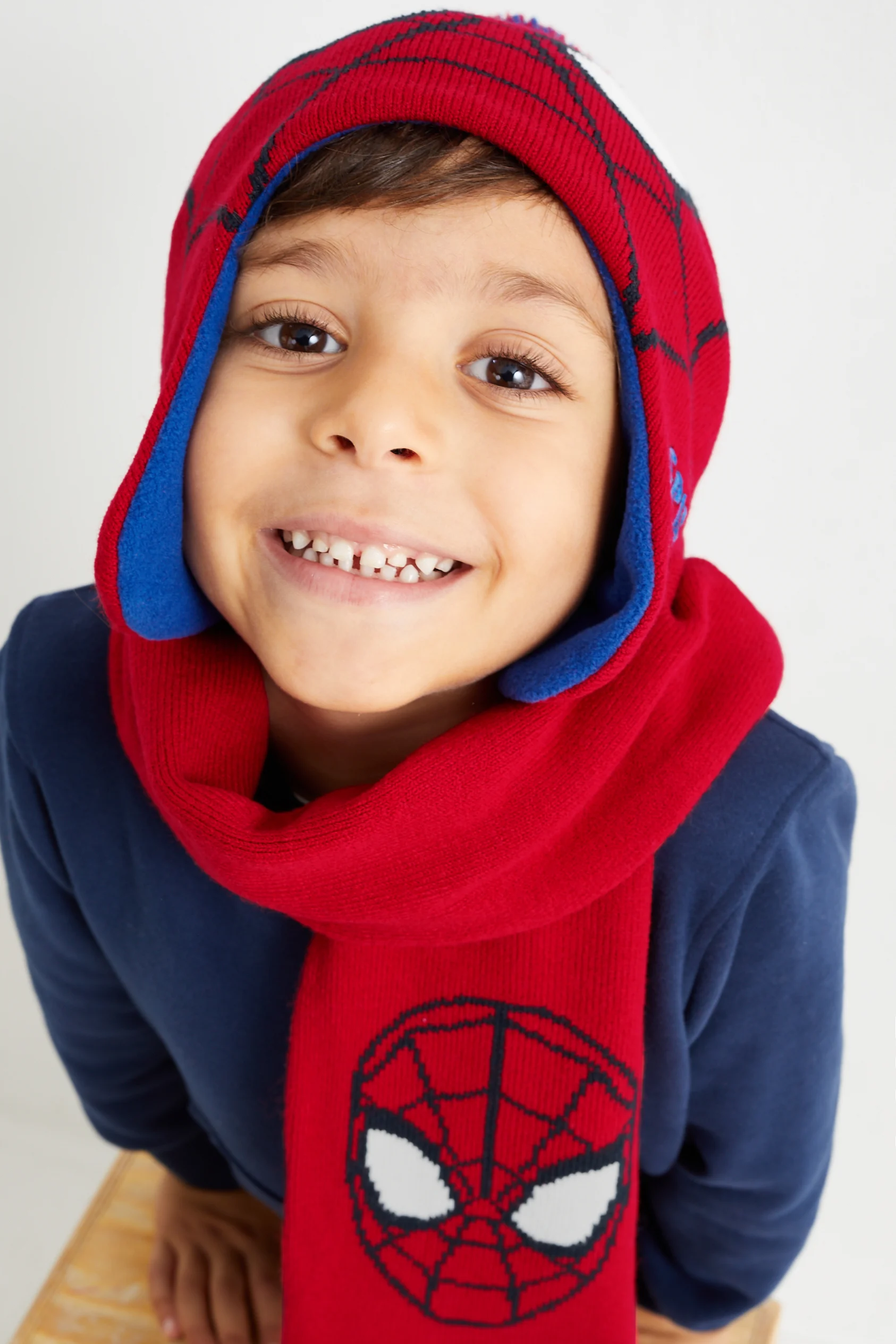 Spider-Man - set - hat and scarf - 2 piece