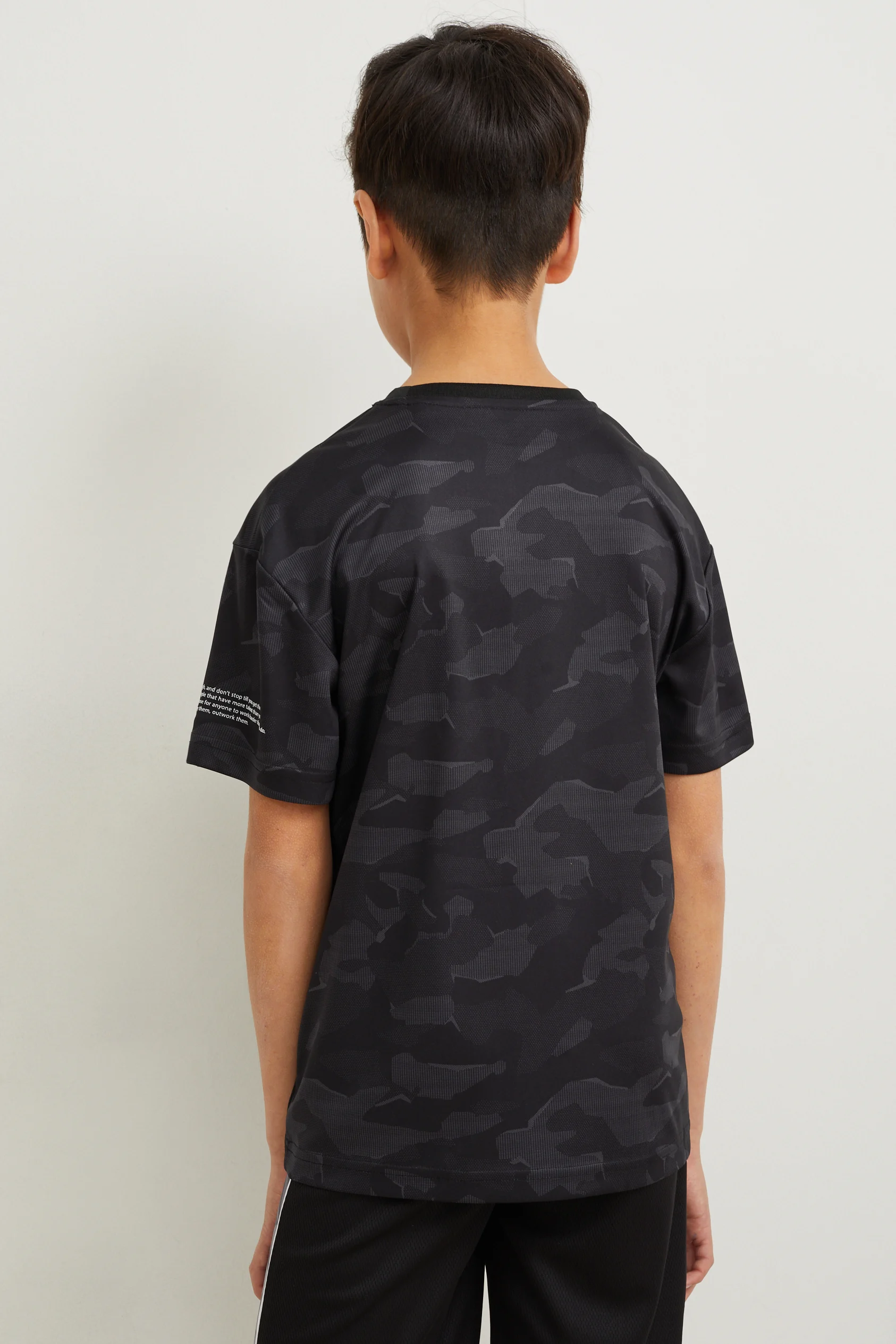 Short sleeve T-shirt