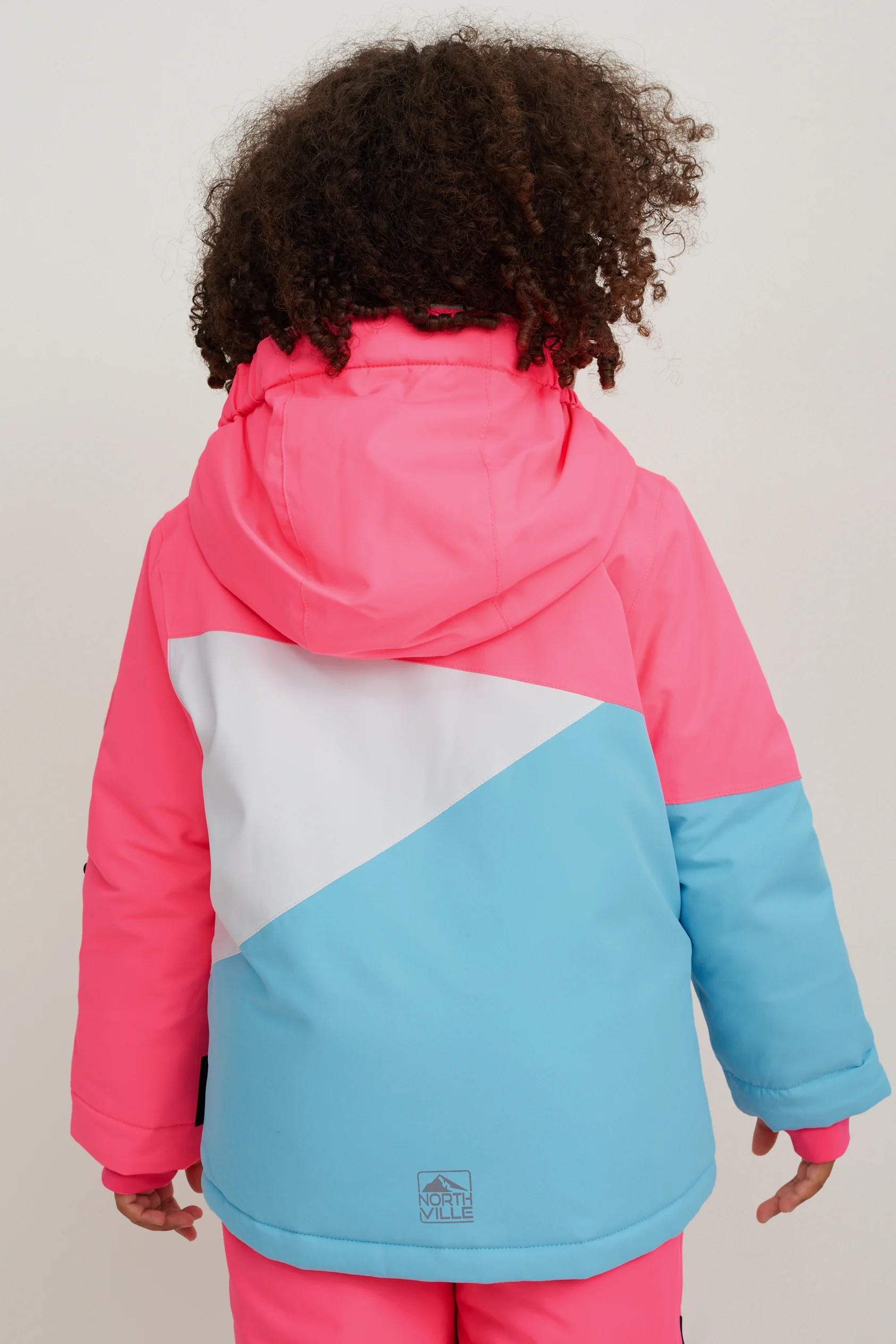 Ski jacket with hood