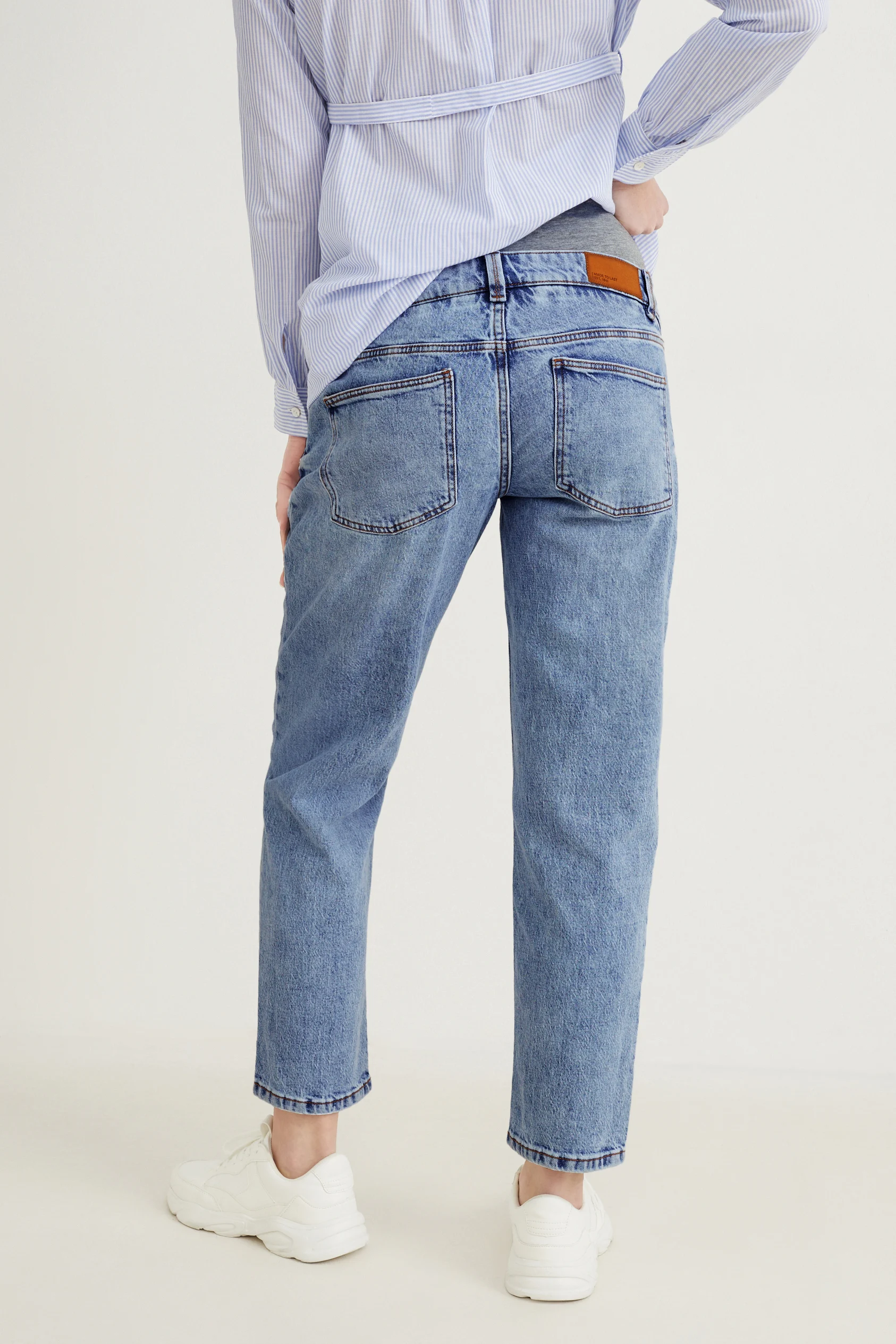 Maternity jeans - tapered jeans - LYCRA?