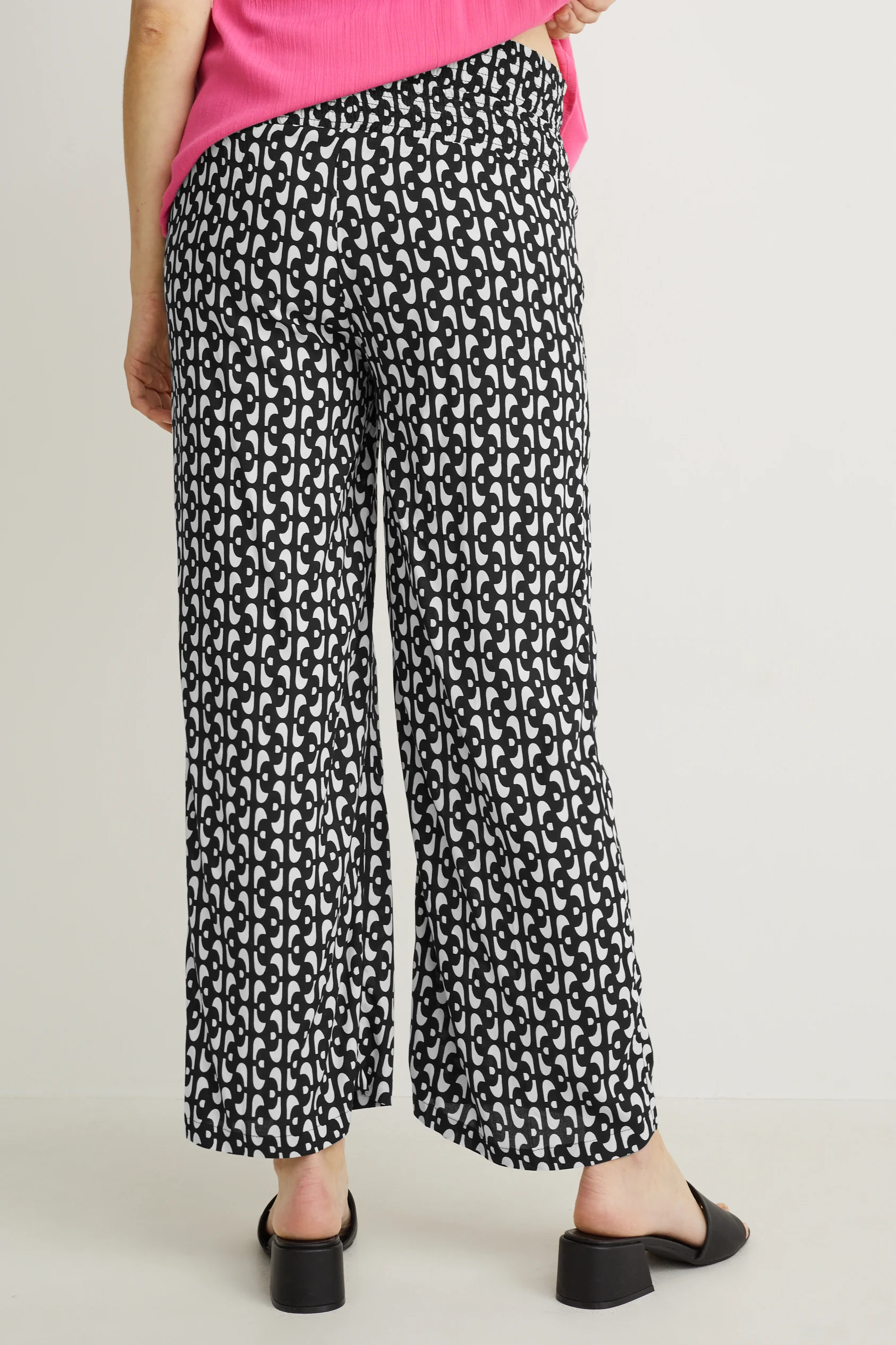 Maternity trousers - palazzo - patterned
