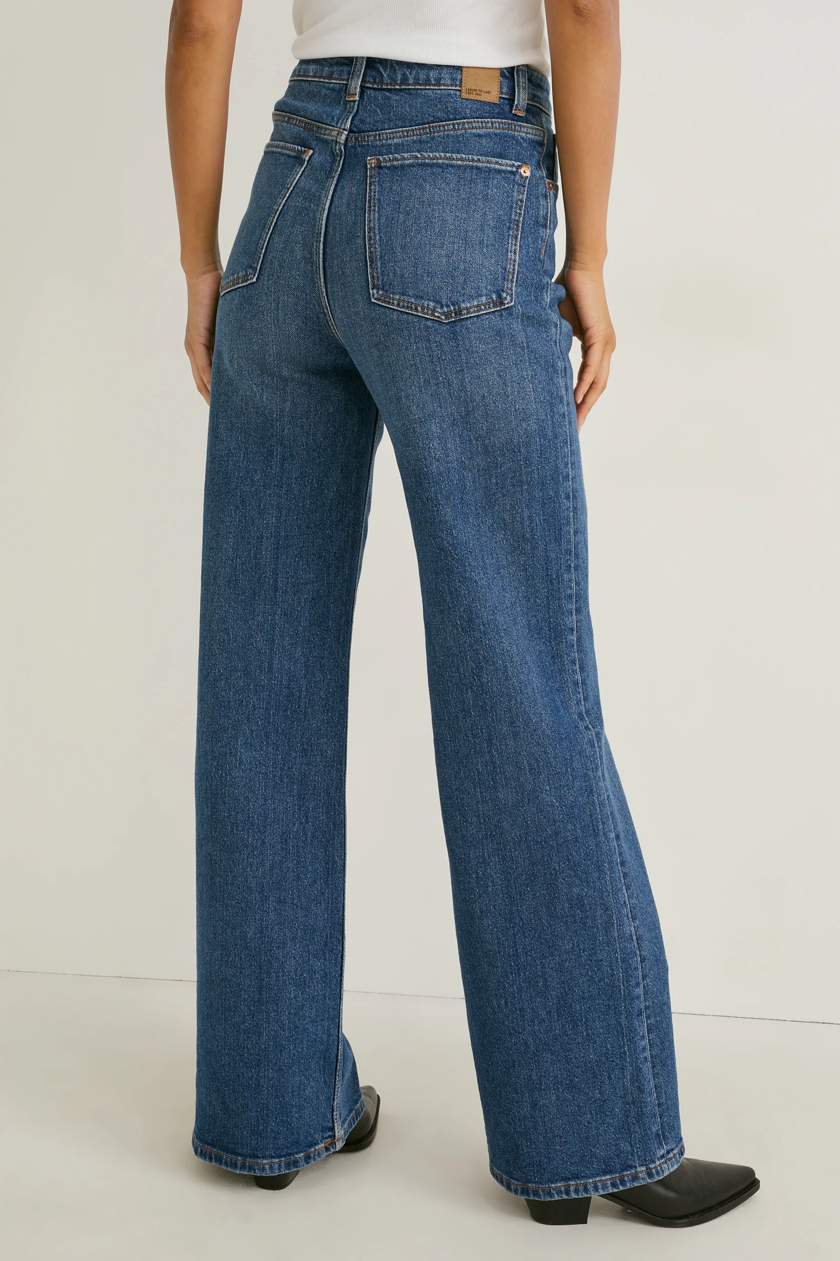 Loose fit jeans - high waist - LYCRA?