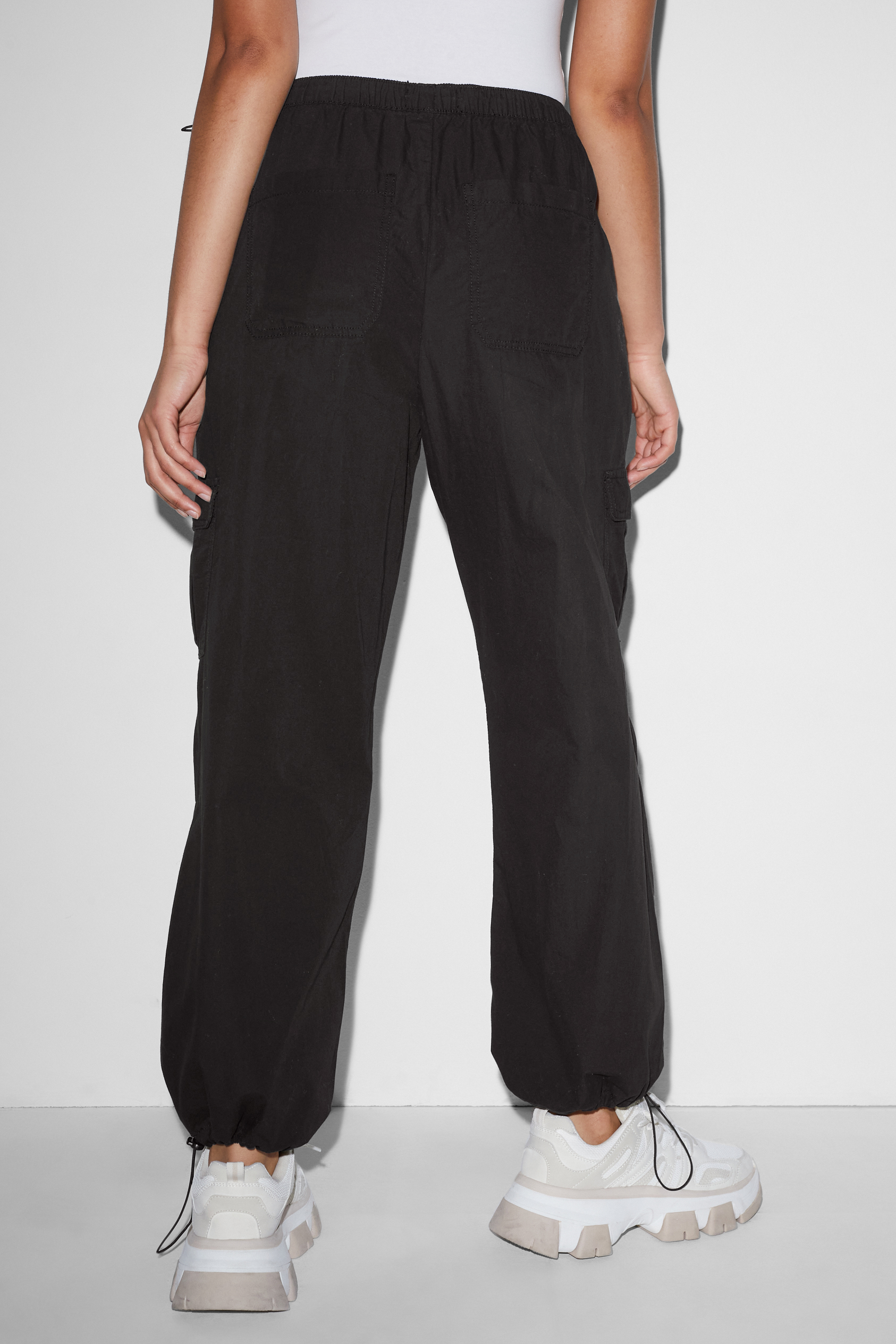 CLOCKHOUSE - parachute trousers - mid-rise waist - loose fit