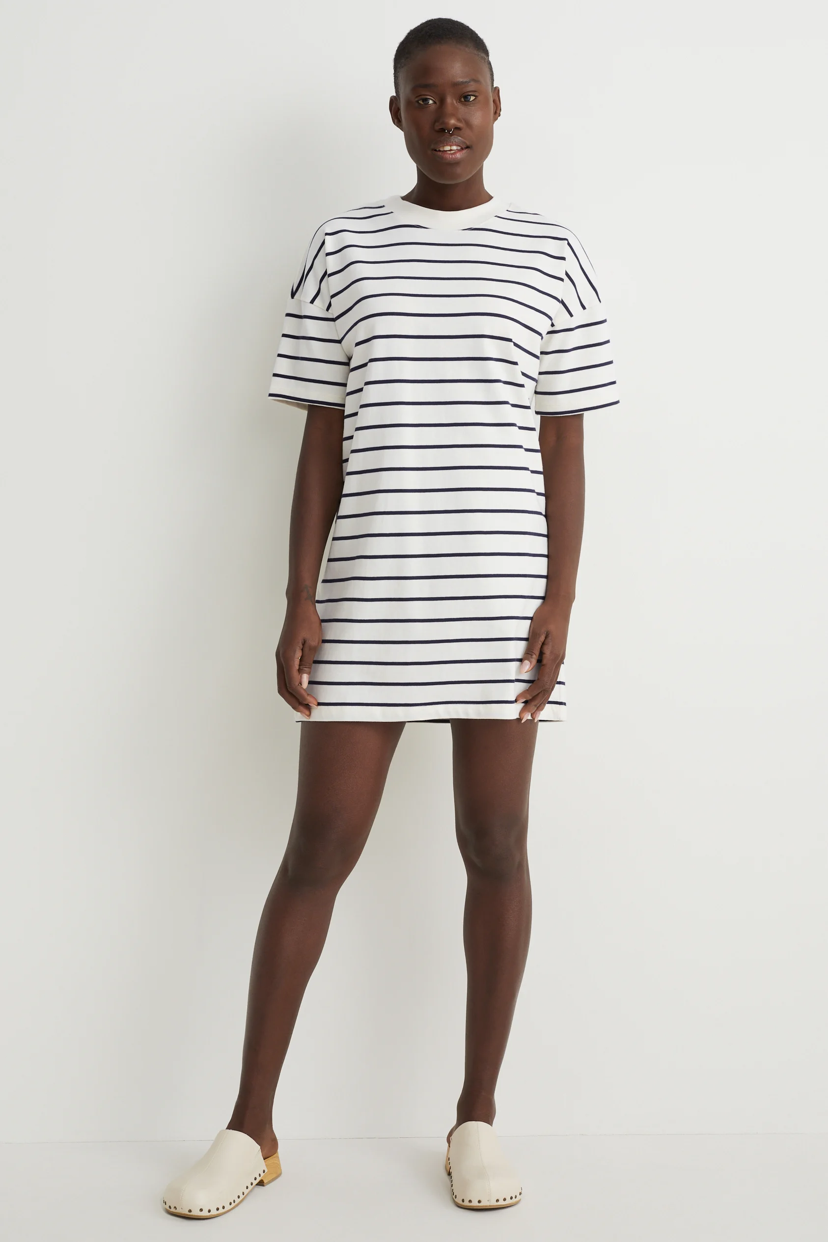 T-shirt dress - striped