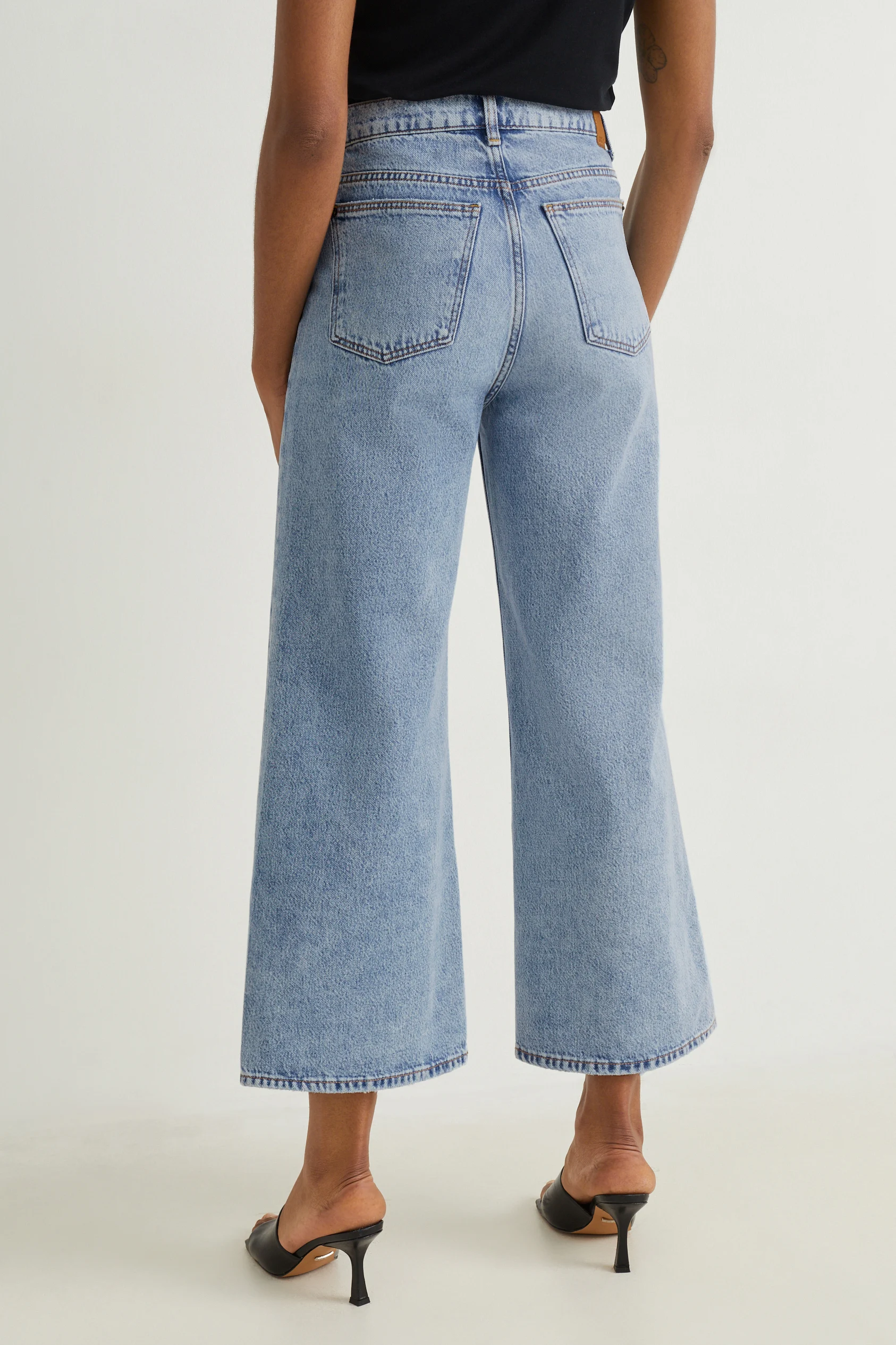 Loose fit jeans - high waist