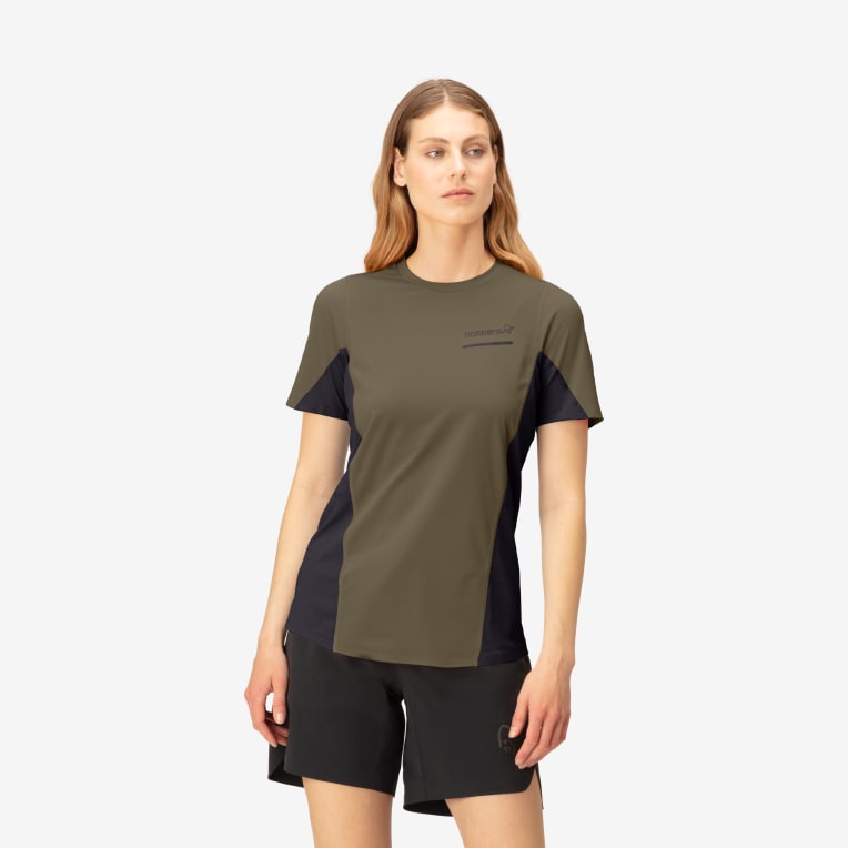 senja equaliser lightweight T-shirt