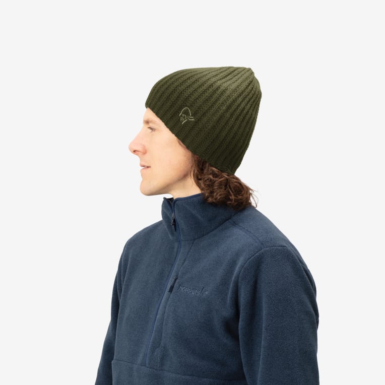 /29chunkydipdyeBeanie