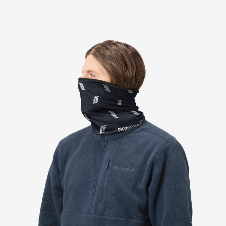 fleece neck