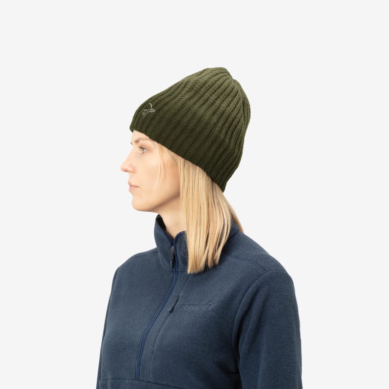 /29chunkydipdyeBeanie