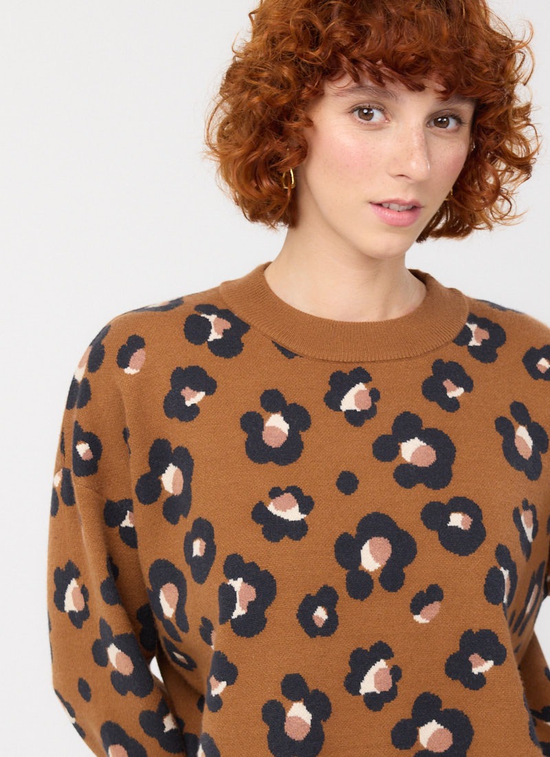 Javan Daisy Leopard Intarsia Knitted Jumper