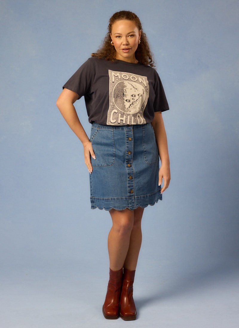 Callisto Moon Child Graphic Slogan Tee