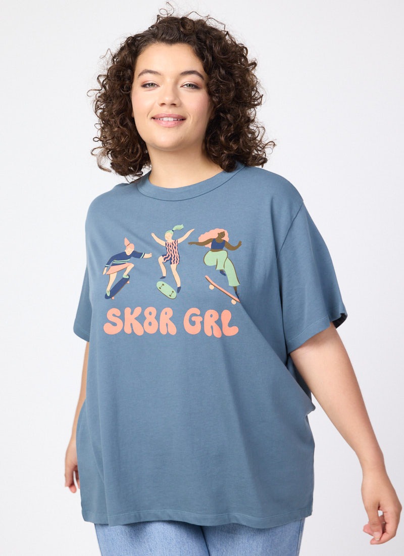 Avril Skater Girl Boxy Fit Graphic Tee