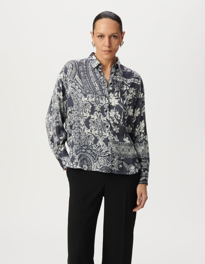 Chemise bleu gris&eacute; satin&eacute;e imprim&eacute; foulard Femme