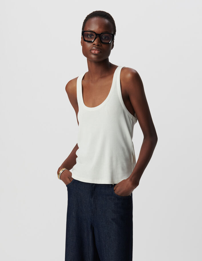 D&eacute;bardeur blanc maille c&ocirc;tel&eacute;e chevrons brod&eacute;s dos Femme