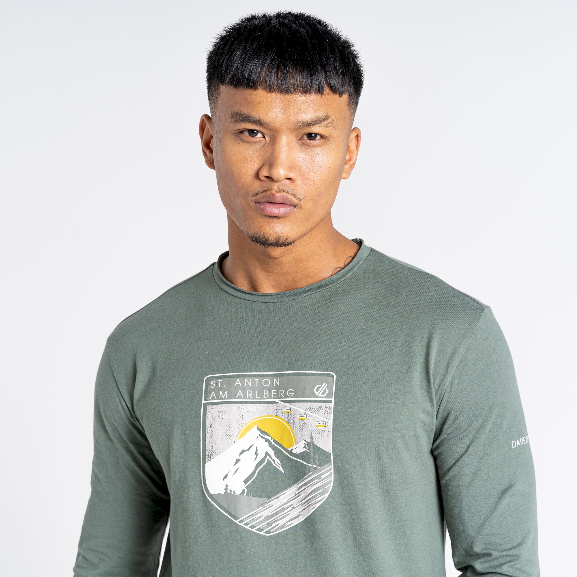 Dare 2b - Men's Upgrade II Long Sleeve T-Shirt | Duck Green