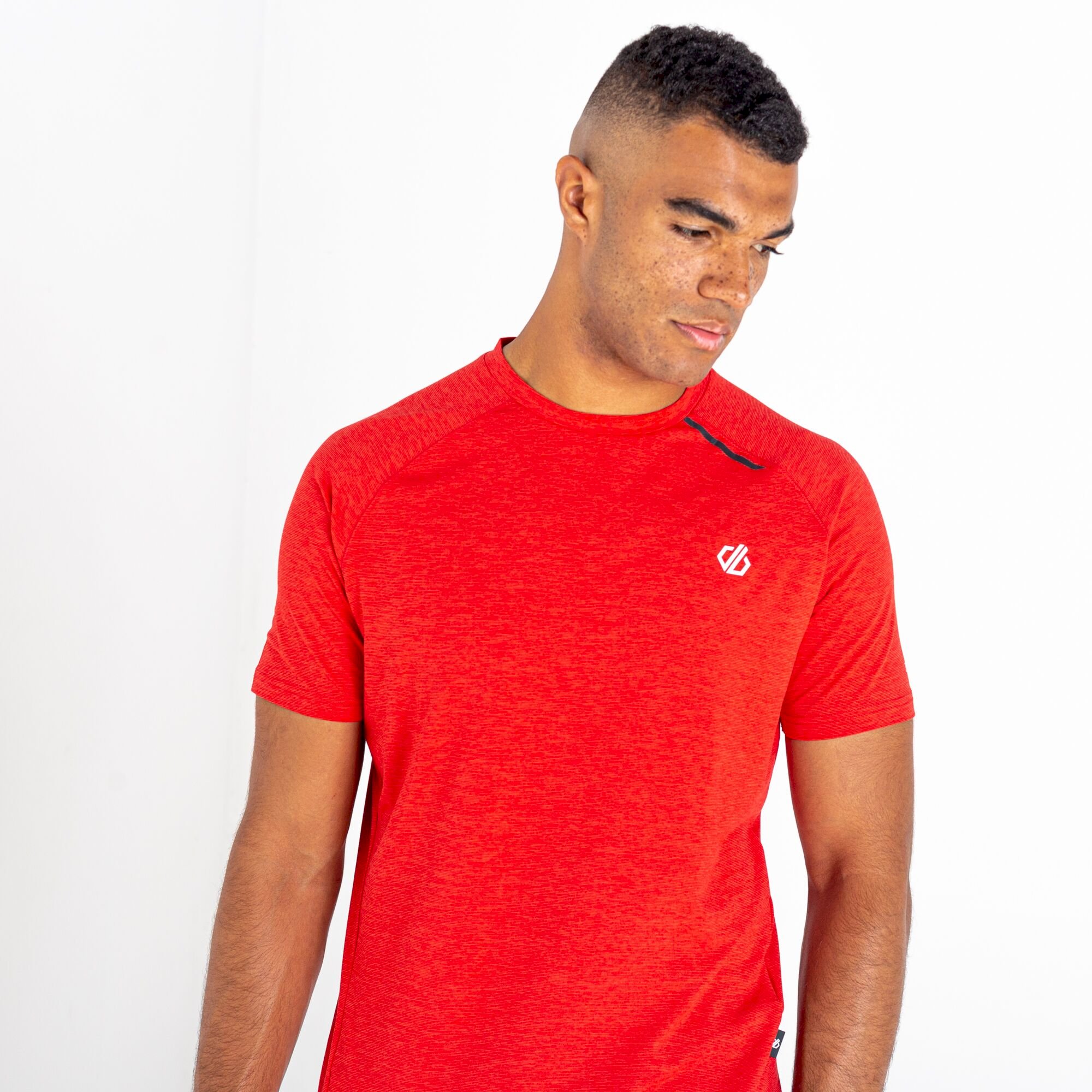 Dare 2b - Men's Persist T-Shirt | Danger Red Marl