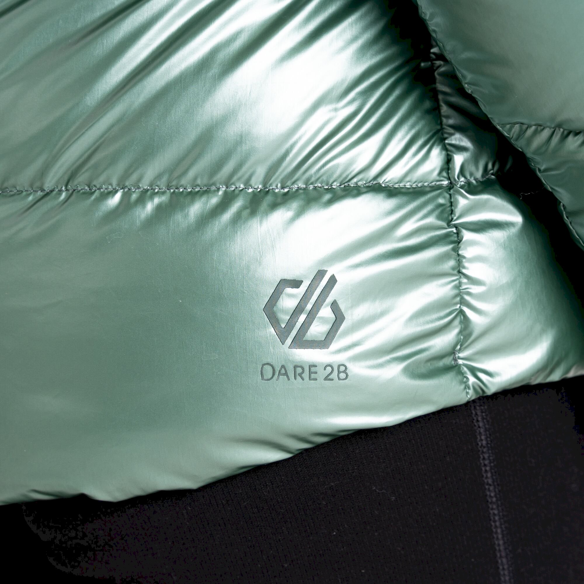 Dare 2b - Women's Reputable II Puffer Jacket | Duck Green Metallic