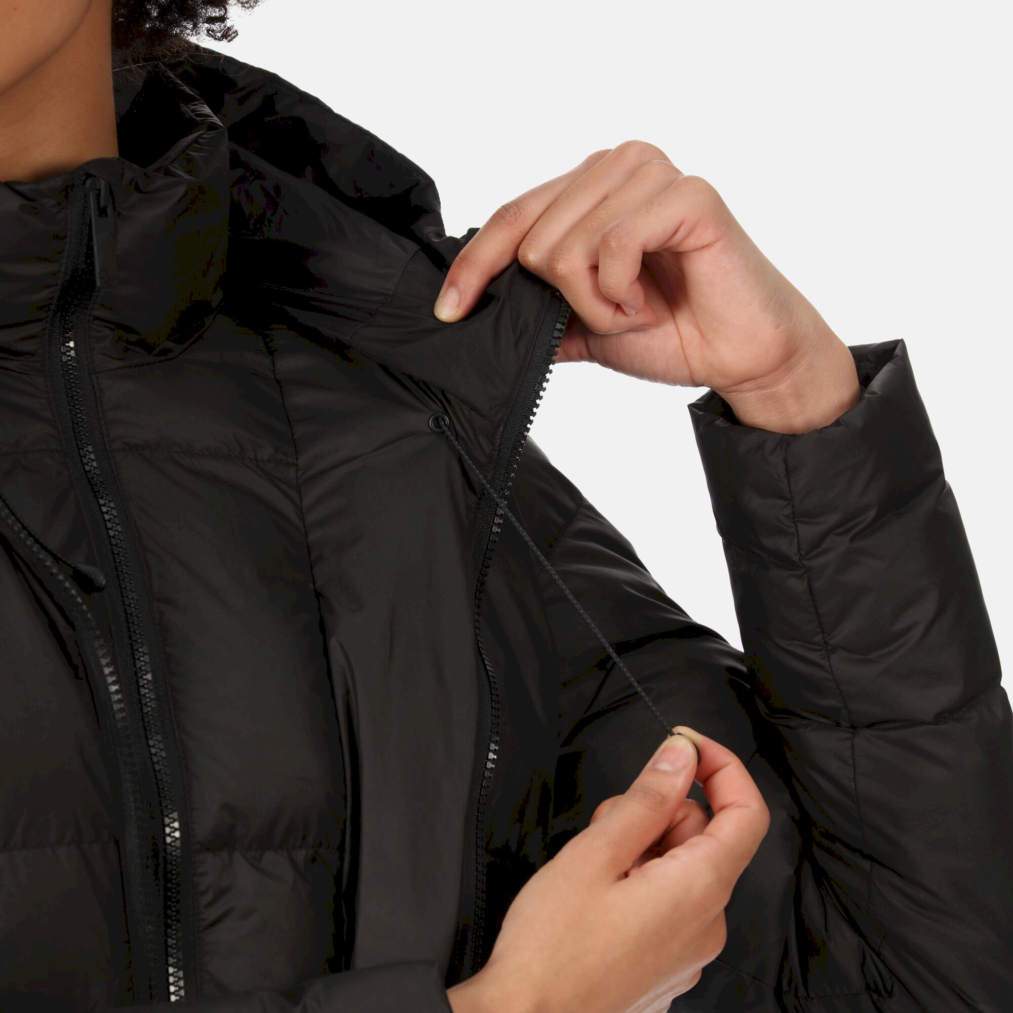 Women's Pandia II Hooded Parka Jacket | Black