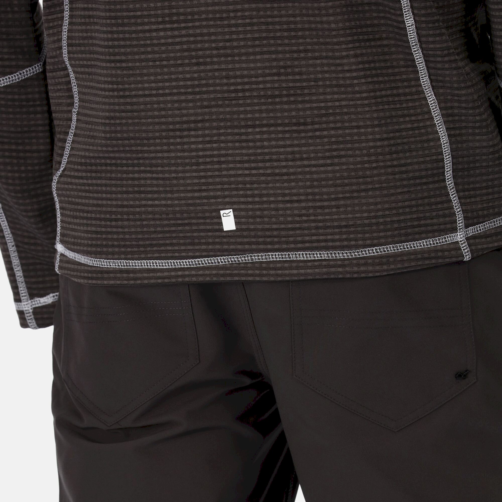 Men's Yonder Half Zip Top | Dark Grey