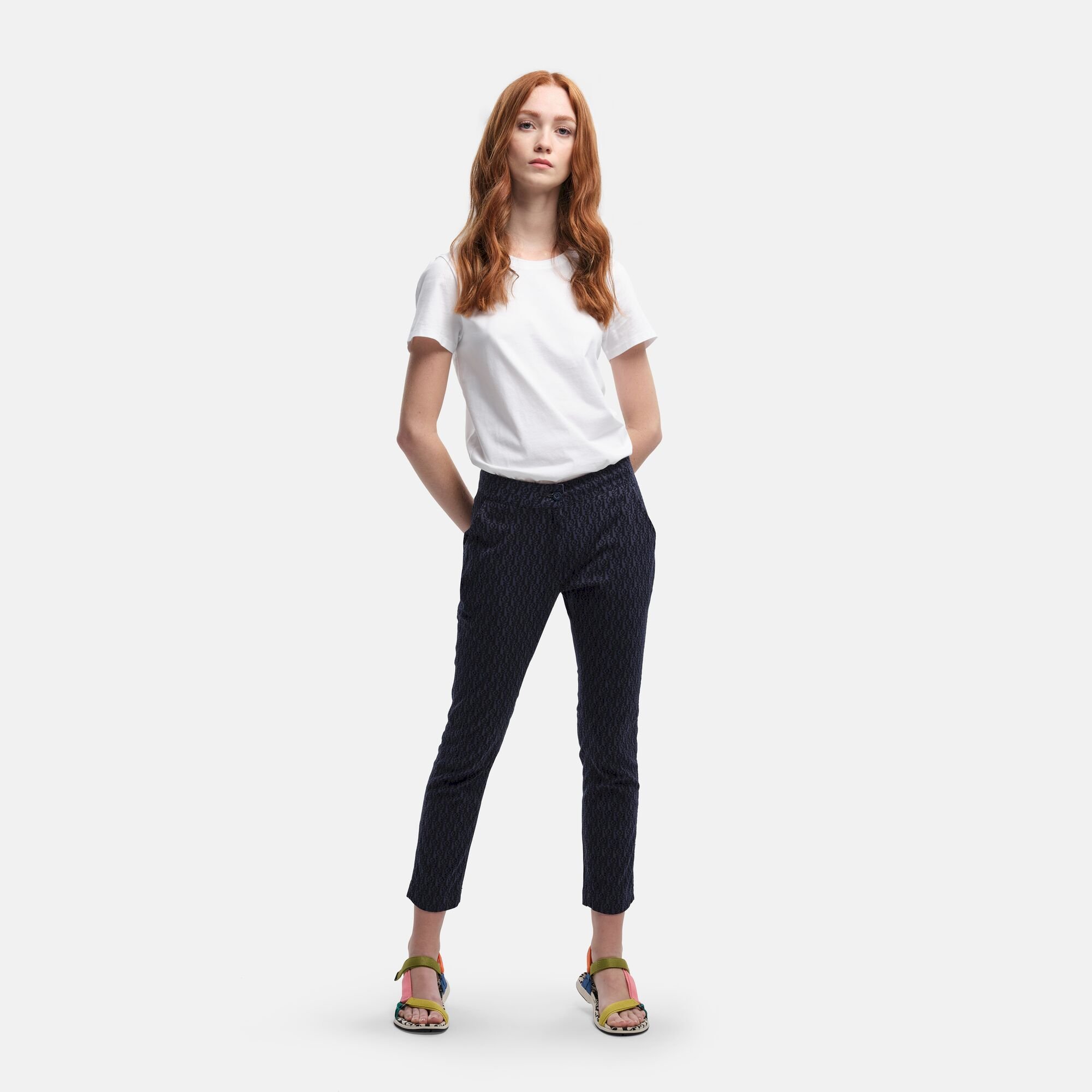 Orla Kiely Slim Fit Coolweave Capri Pants | Stem in Vase Navy