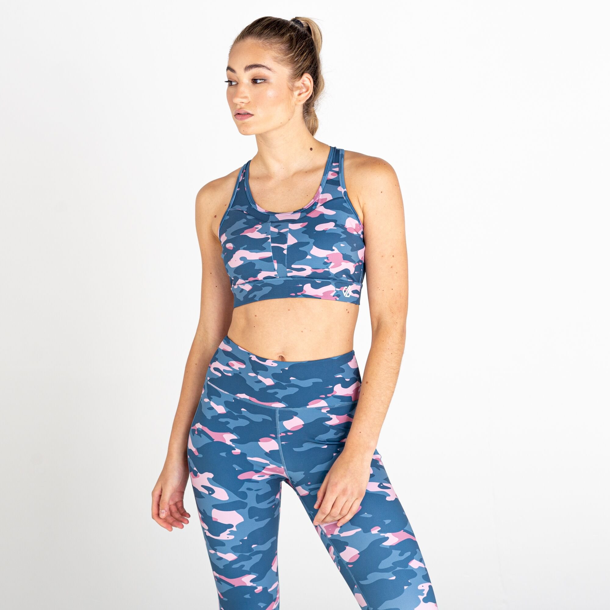 Dare 2b - Women's Mantra Recycled Sports Bra | Powder Pink Camo