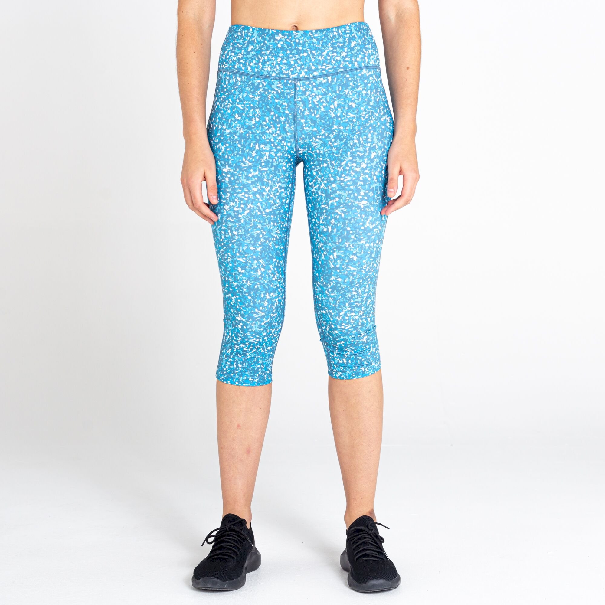 Dare 2b - Women's Influential 3/4 Recycled Leggings | Capri Blue Fracture Print