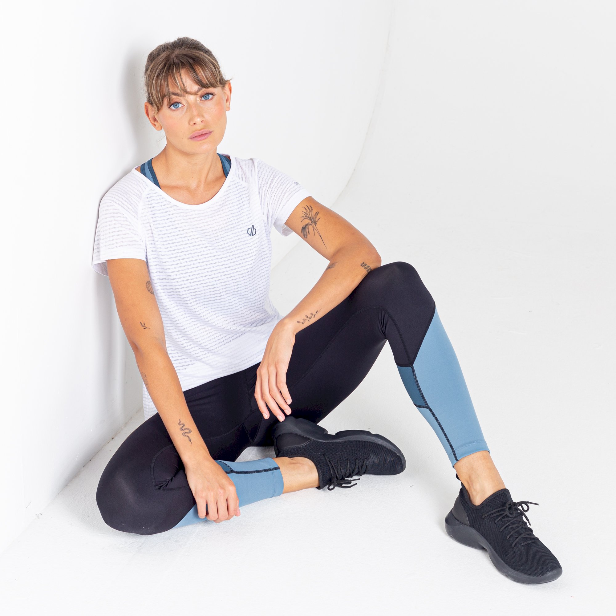 Women's Defy II Lightweight Tee | White