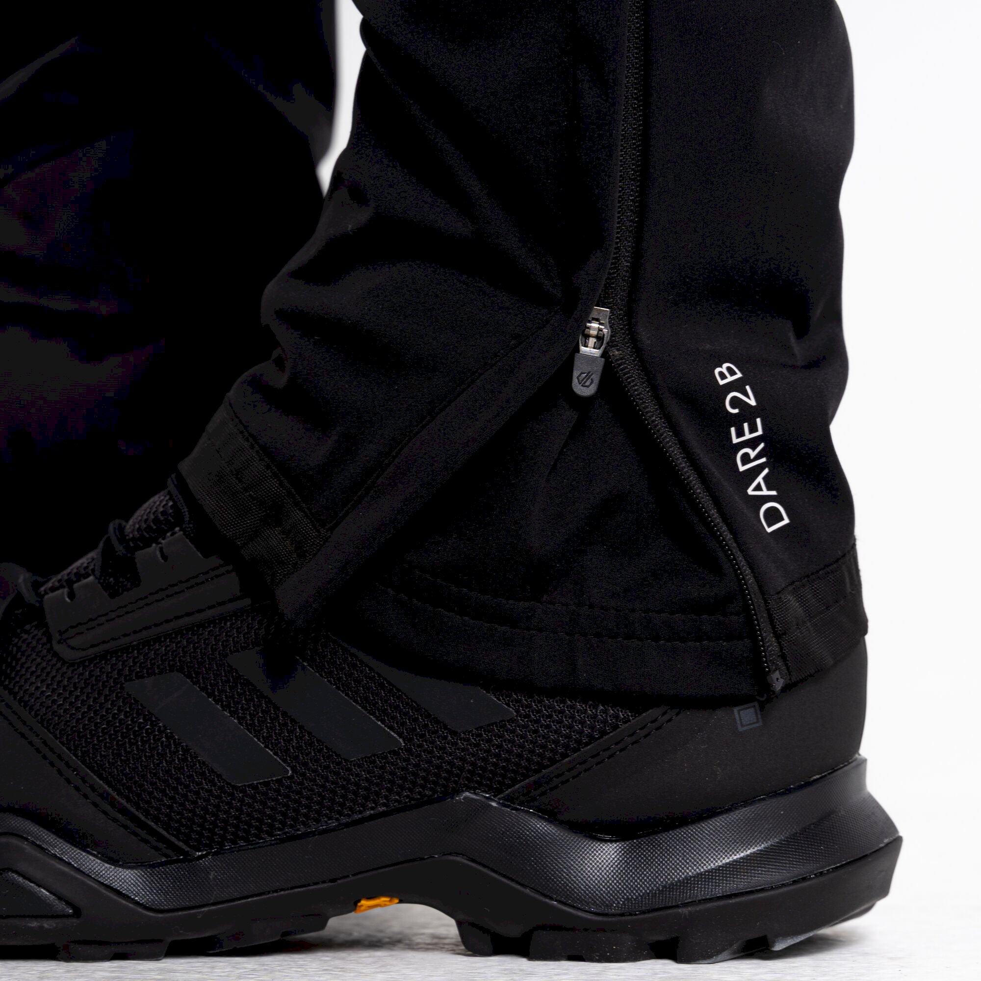 Dare 2b - Men's Nonstop Hybrid Softshell Walking Trousers | Black