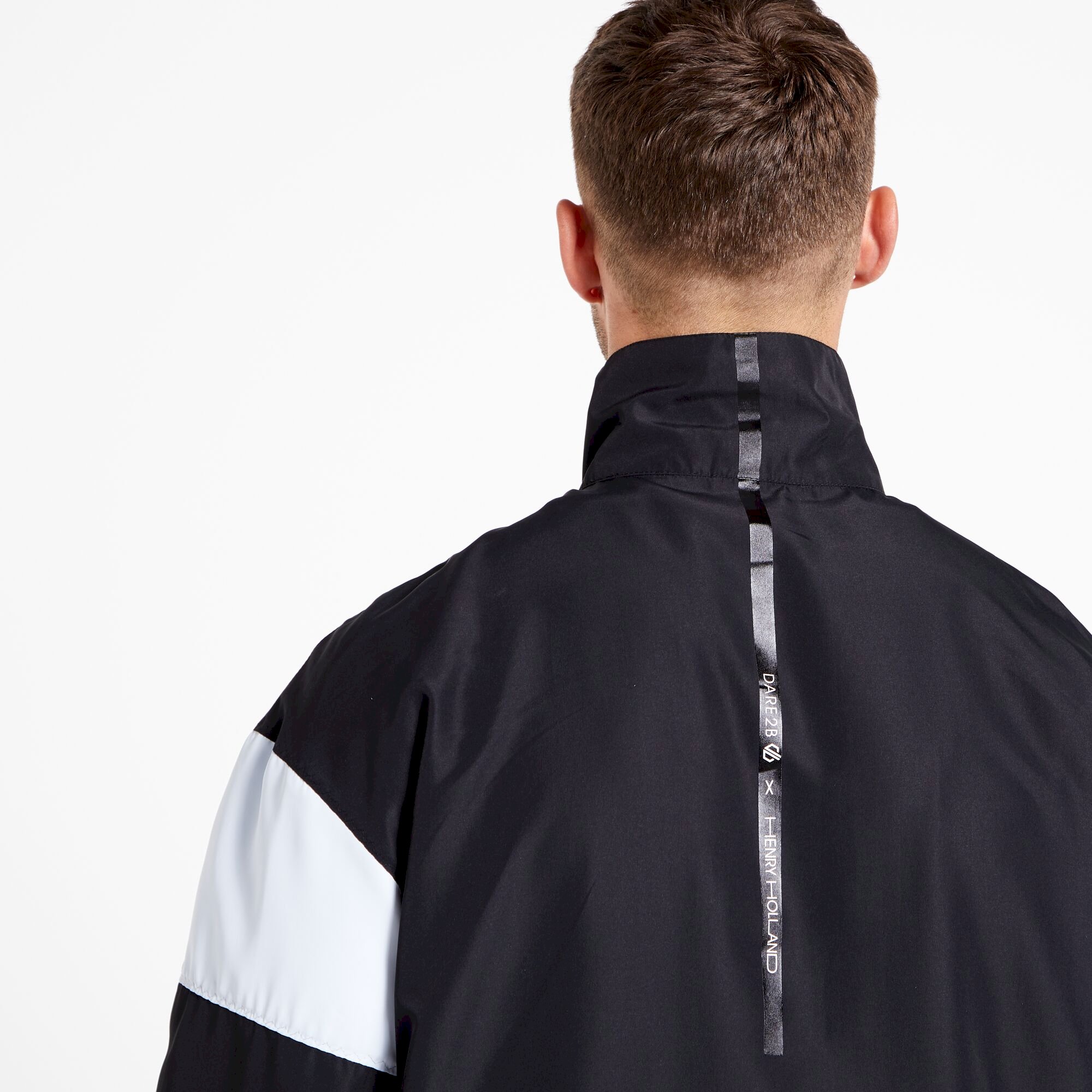 Dare 2b - Men's Hot Shot Windbreaker Jacket | Black Hero Print