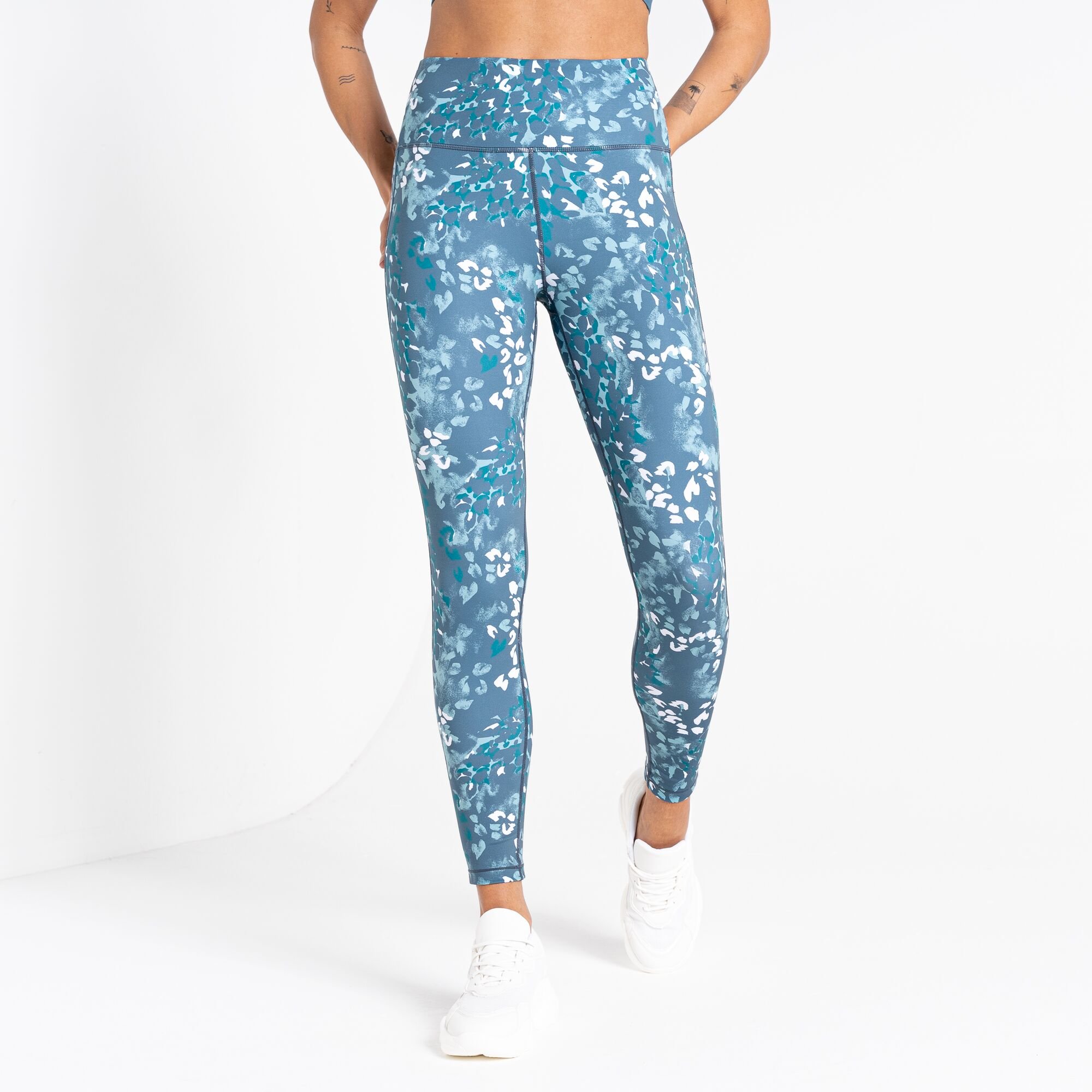 Dare 2b - Women's Influential Recycled Leggings | Canton Green Animal Print