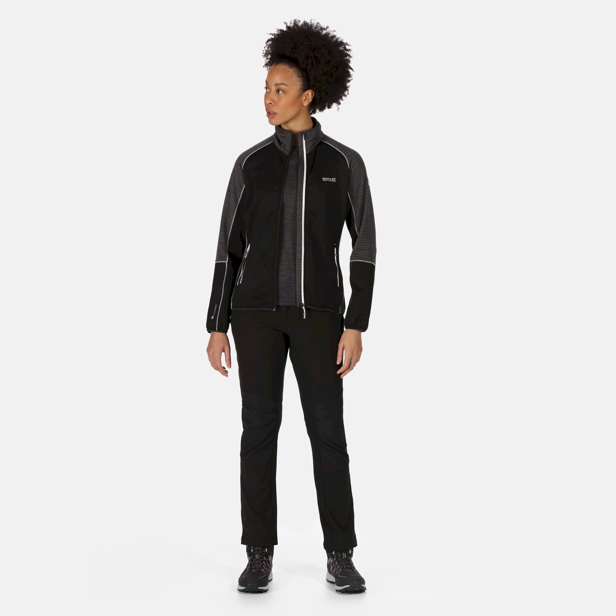 Women's Yare VI Lightweight Jacket | Black Seal Grey