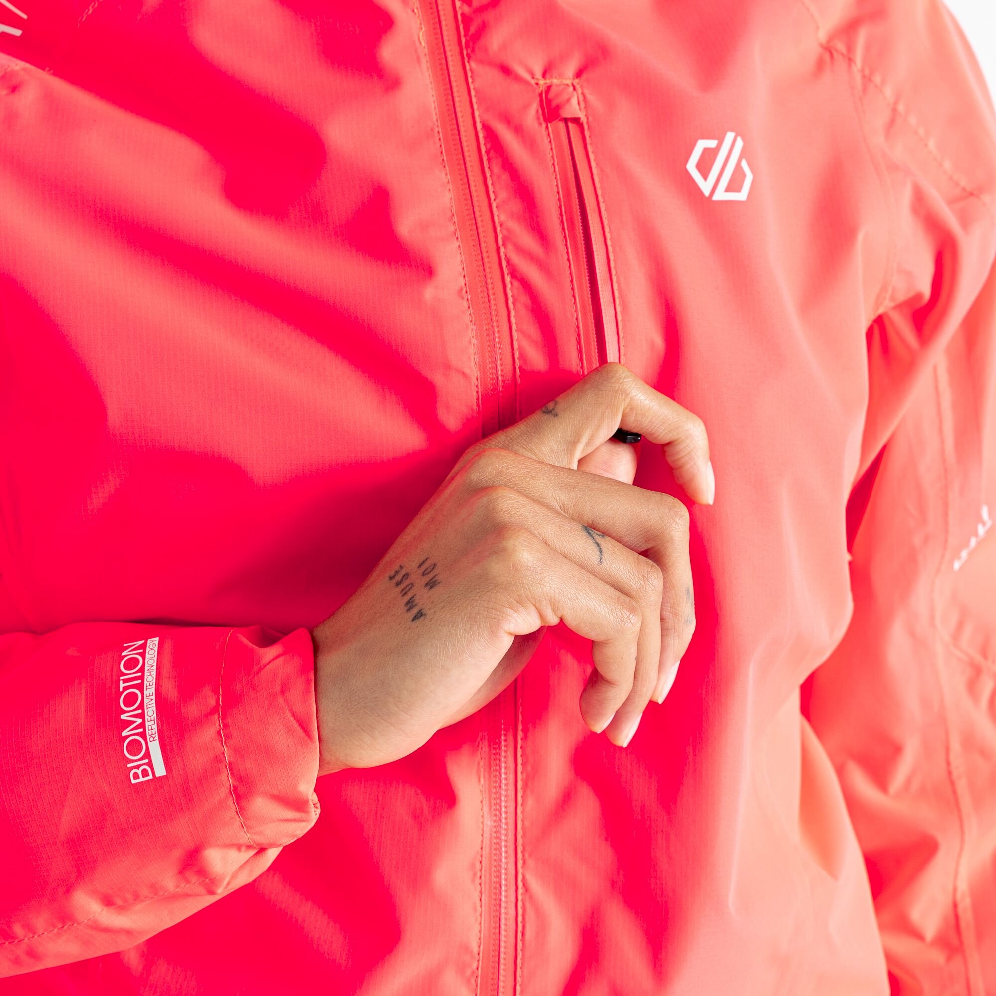 Dare 2b - Women's Mediant II Waterproof Jacket | Neon Pink