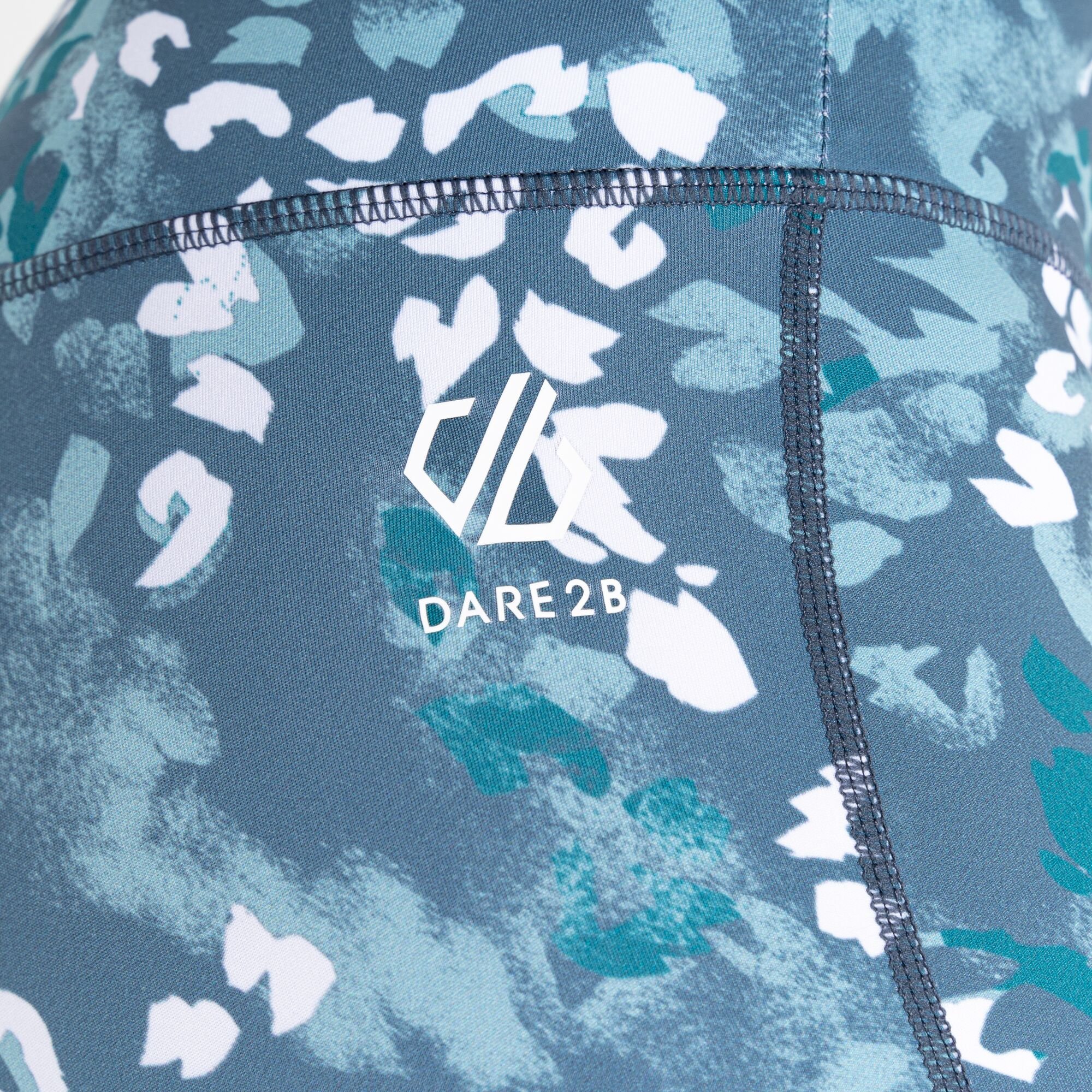 Dare 2b - Women's Influential Recycled Leggings | Canton Green Animal Print