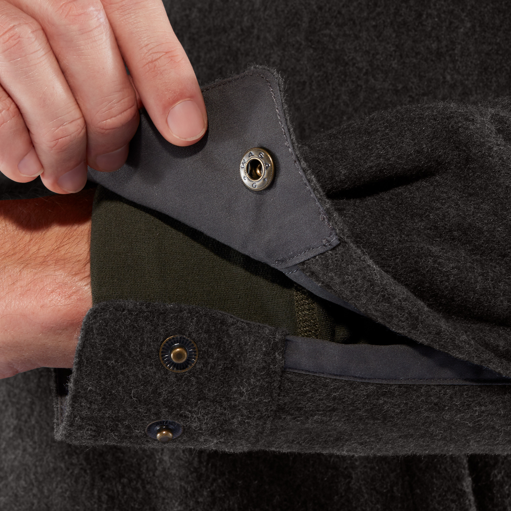 Canada Wool Padded Jacket M