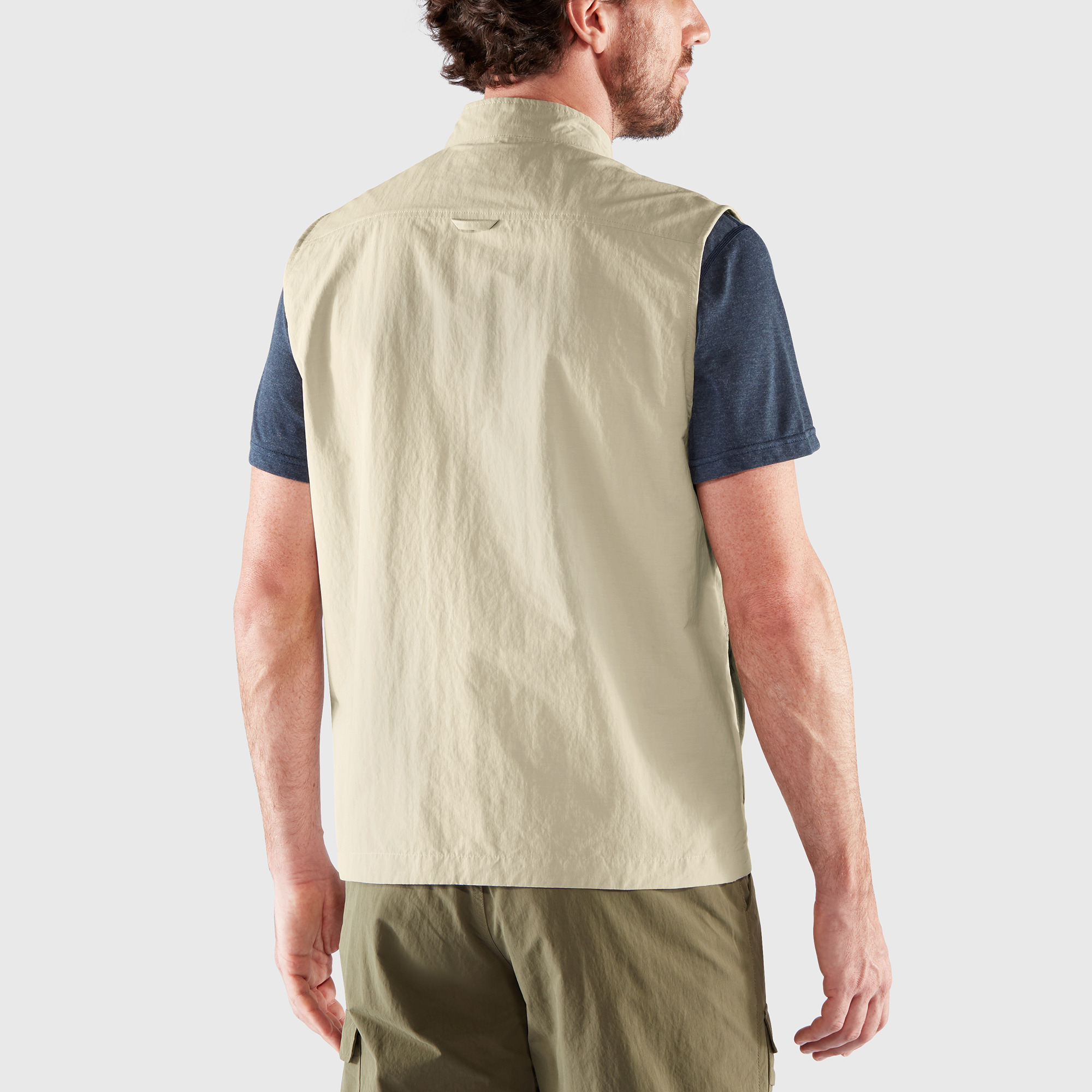 Travellers MT Vest M