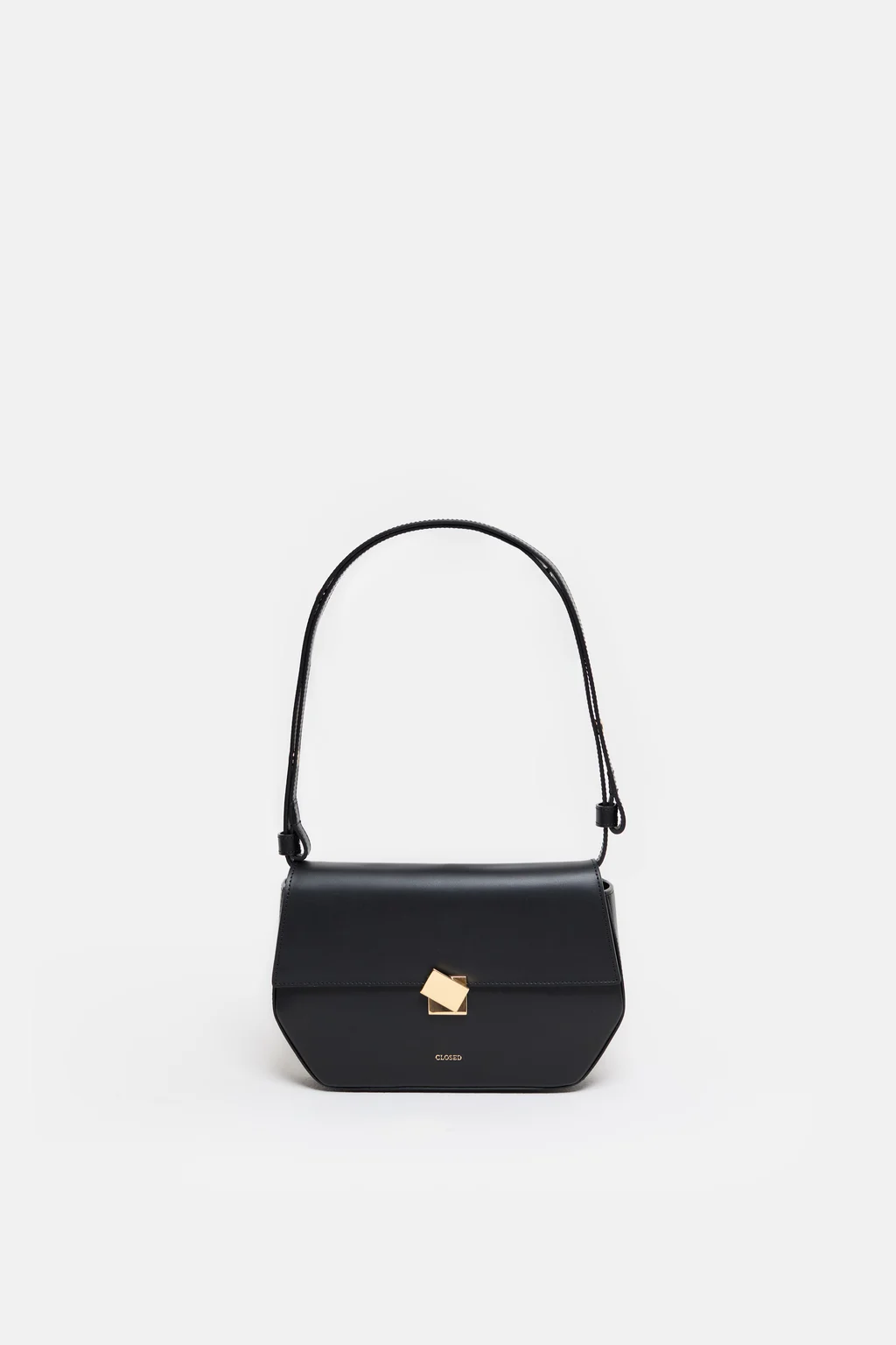 Closed Bag One medium