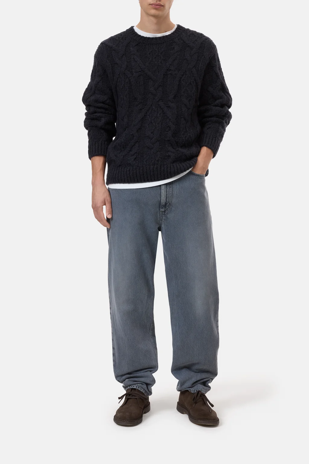 Wollpullover mit Zopfmuster