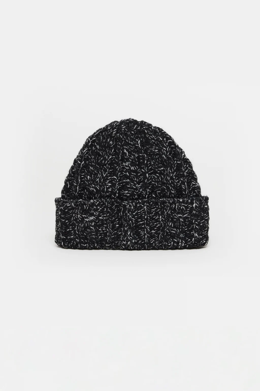 Strickm&uuml;tze aus Woll-Baumwoll-Mix