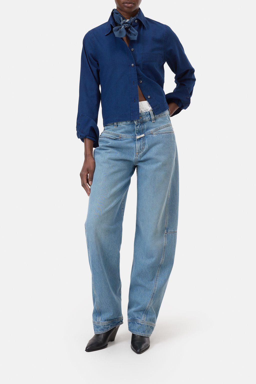 Kurzes Hemd aus Denim