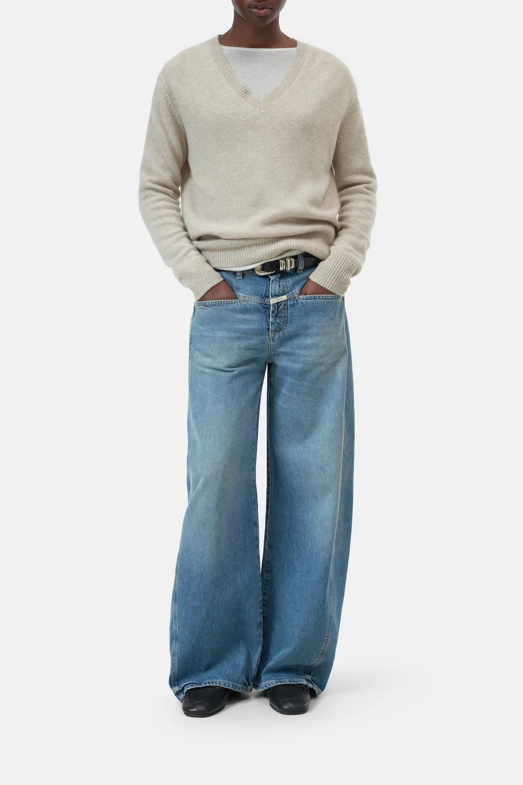 Kaschmirpullover mit V-Ausschnitt