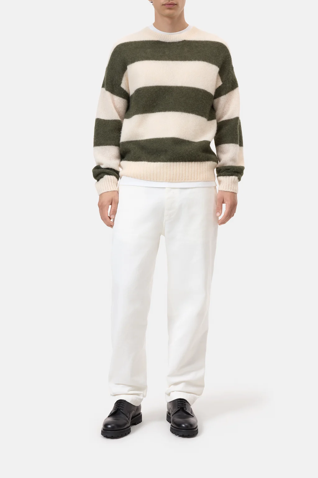 Gestreifter Pullover