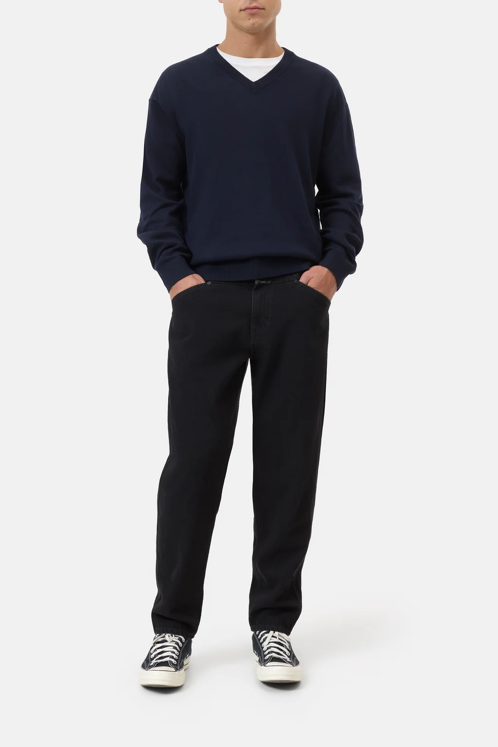 Feinstrick-Pullover mit V-Ausschnitt