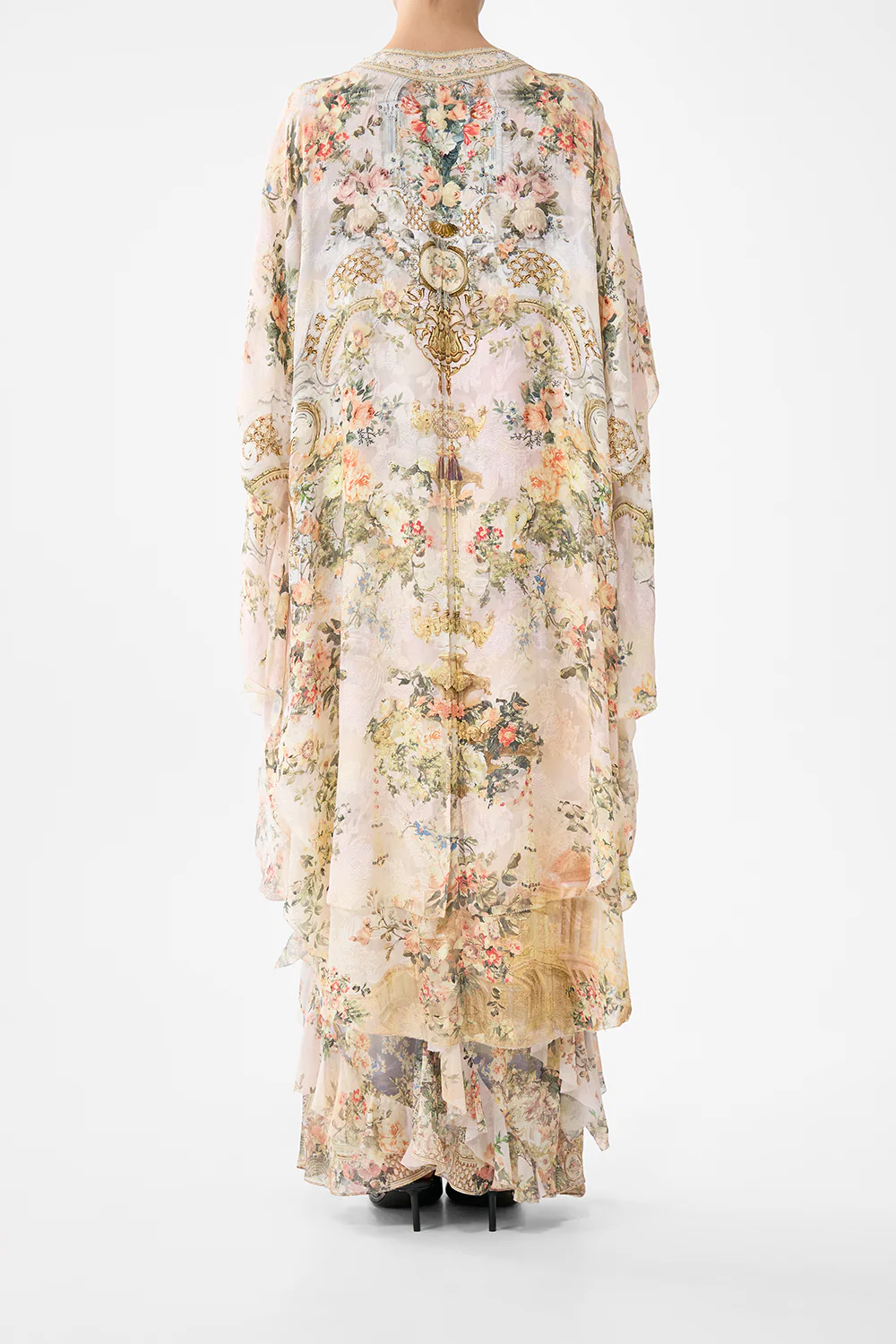 SCALLOPED EDGE LAYER TWILIGHT IN ISTANBUL