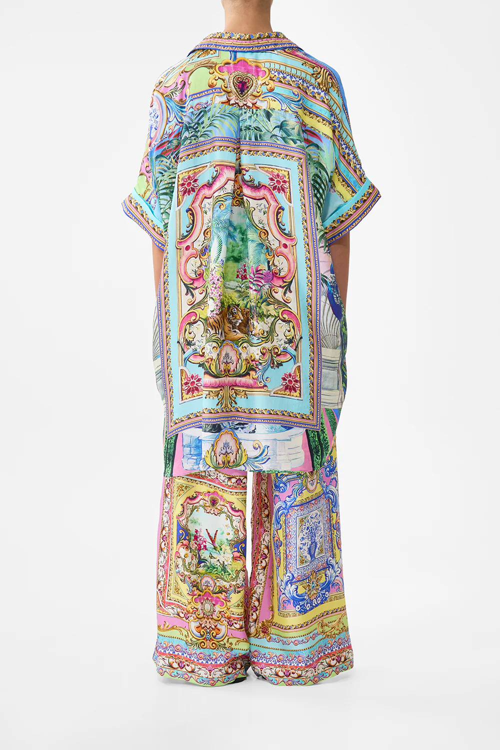 OVERSIZED POCKET TUNIC SPIRIT OF SANTA MARIA