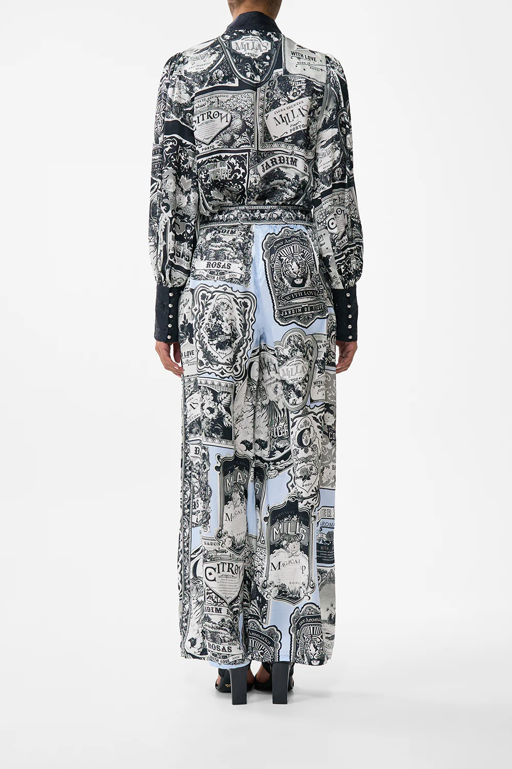 BLOUSON SLEEVE BLOUSE WITH BUTTON COLLAR PERFUMED IN PORTO