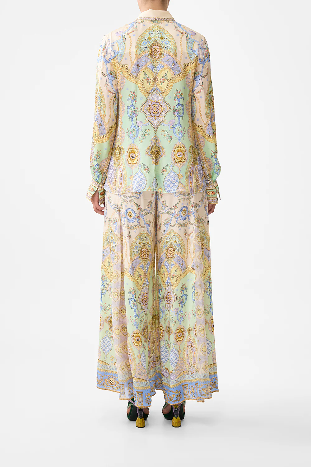 CURVED COLLAR BLOUSE EAST OF ISTANBUL