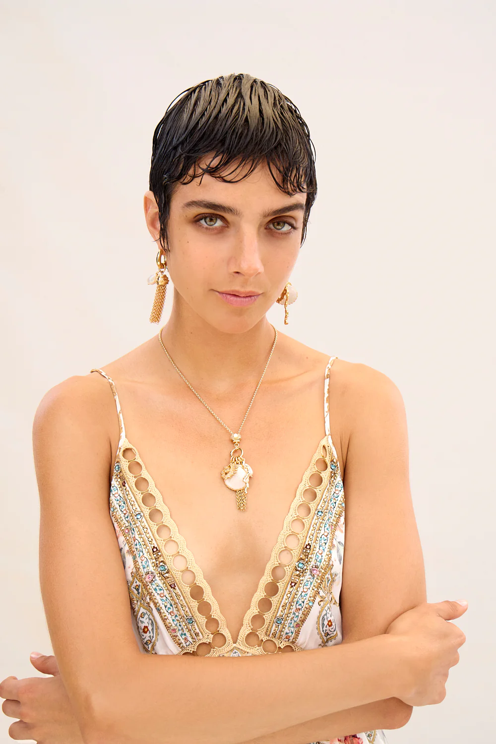 ENCHANTED OCEANIA PENDANT NECKLACE GOLD