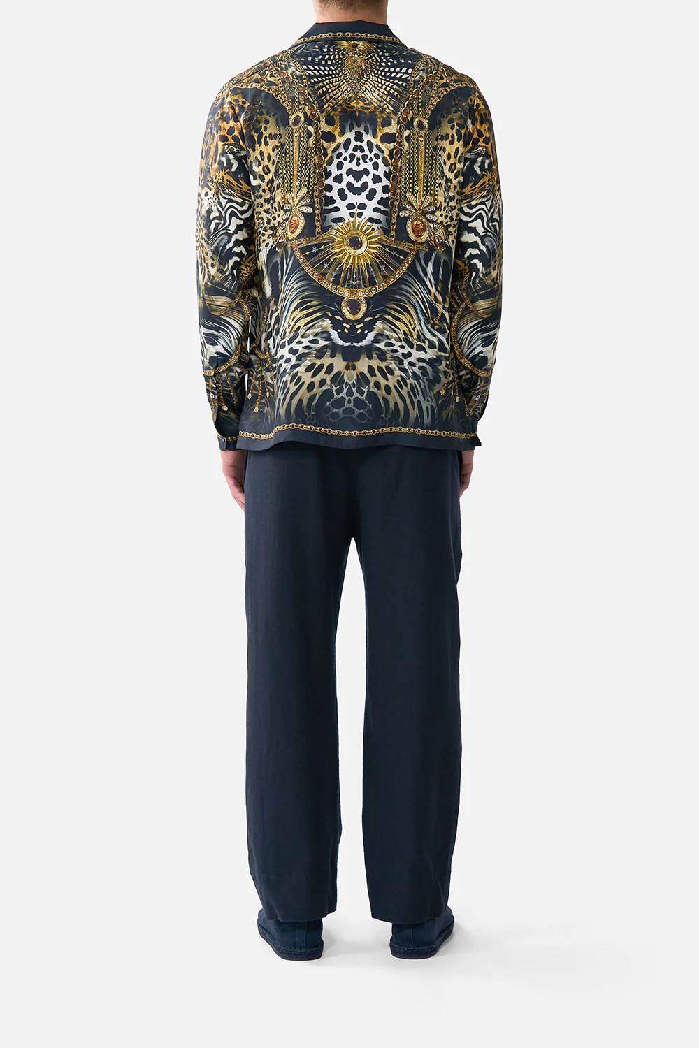 LONG SLEEVE CAMP COLLARED SHIRT FELINE FOLKLORE