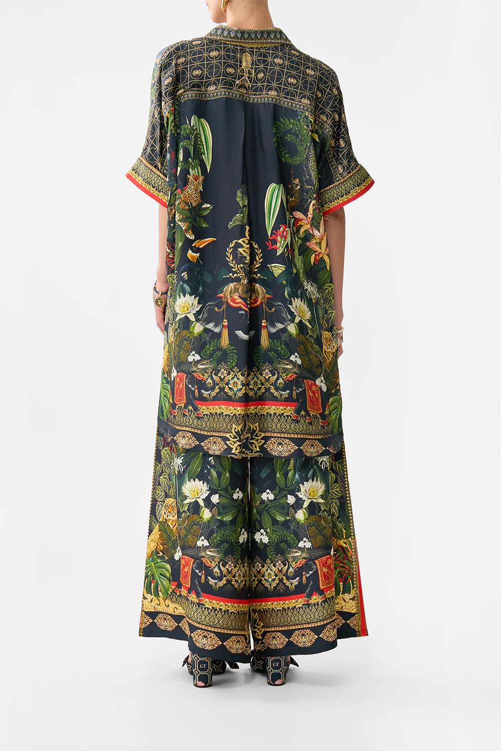 OVERSIZED POCKET TUNIC READY FOR MY WELCOME DRINK