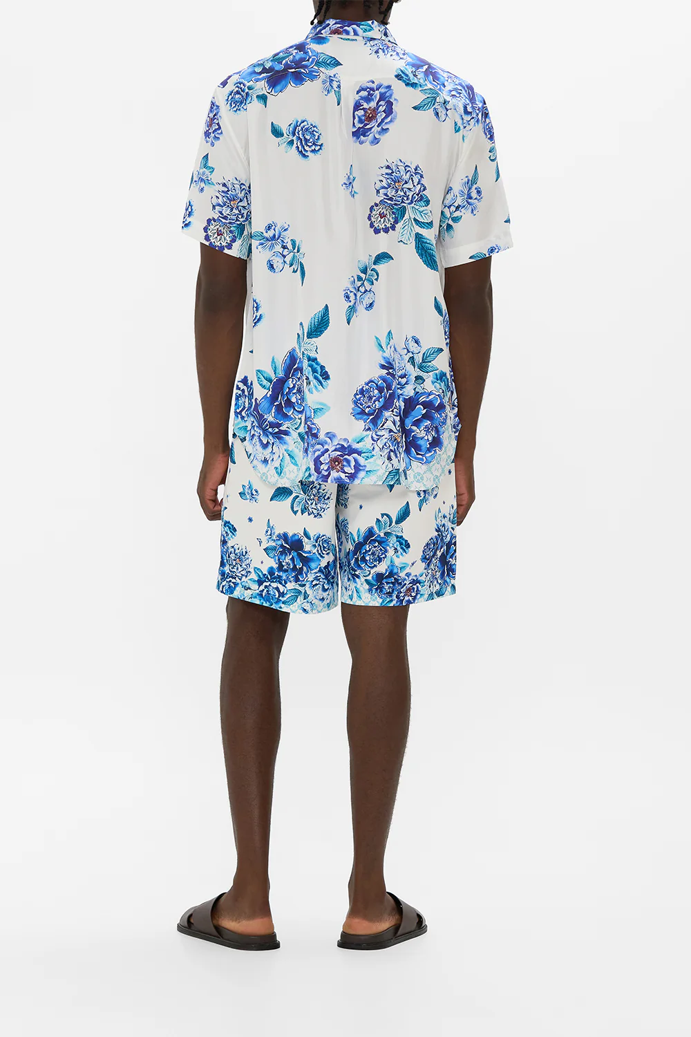 MID LENGTH TRAIL SHORT WITH FIXED WAIST A CERAMIC GARDEN